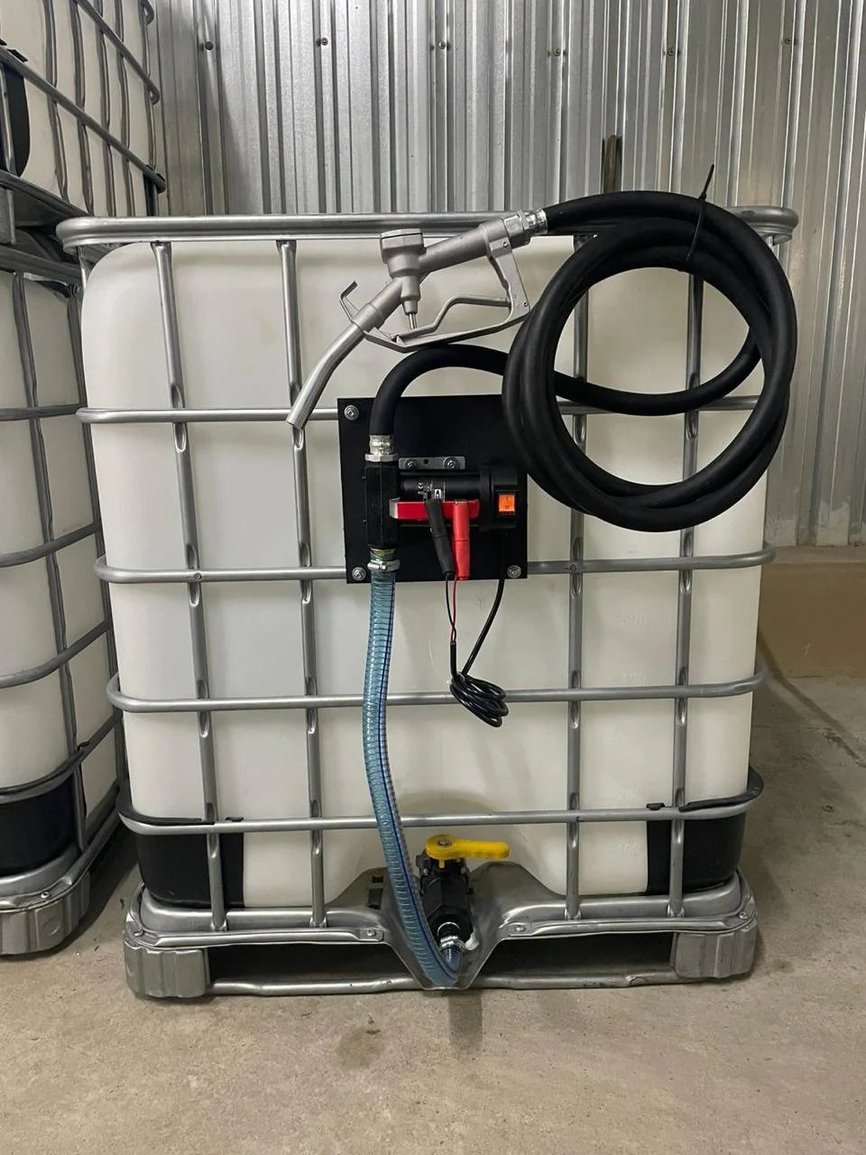 1000L 12V 40l/min Diesel bowser basic - Diesel Bowsers | TradeQuip SA